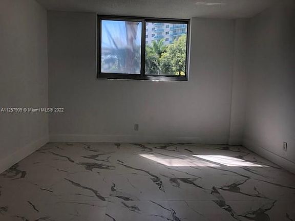 5th image of 19380 Collins Ave APT 119