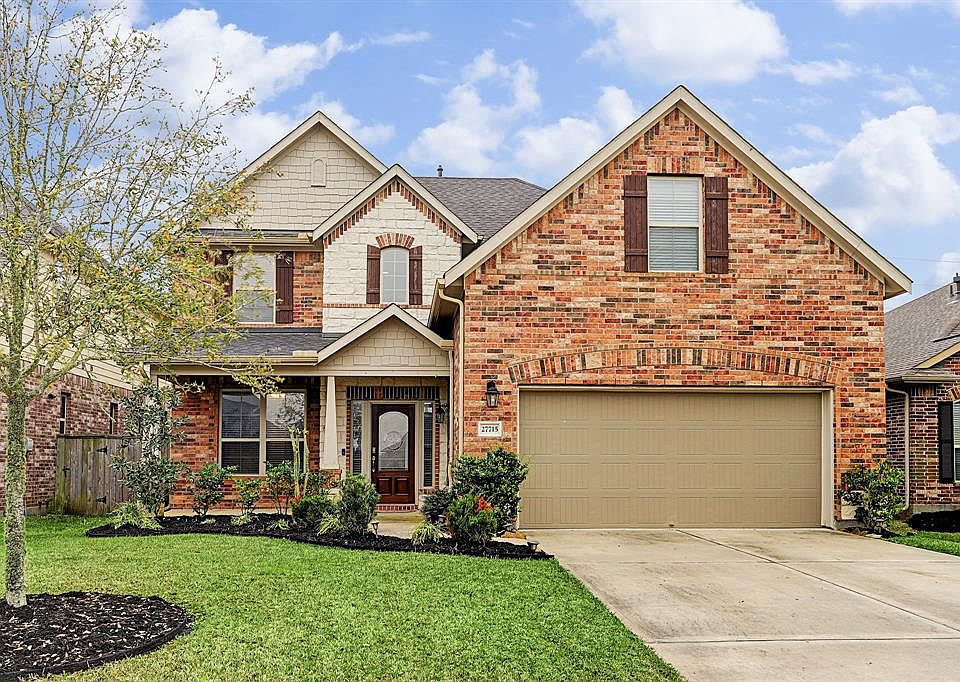1st image of 27715 Gracefield Ln