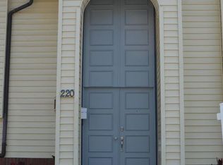 220 E 222nd St, Carson, CA 90745