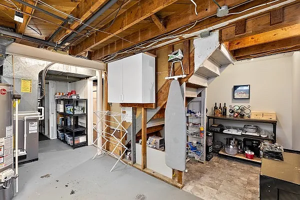 2842 Oakshire Ave — Photo 40