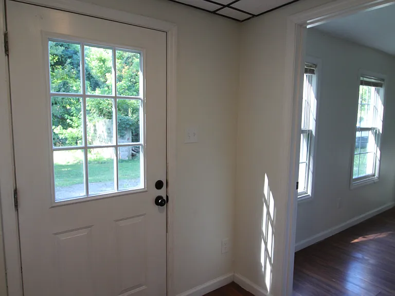 604 Augusta Ave — Photo 18