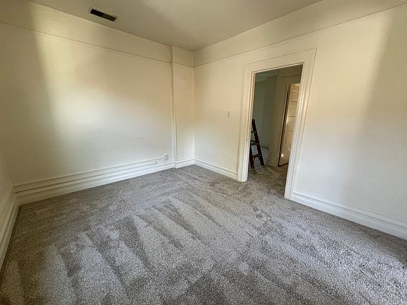 Dining room, off kitchen
