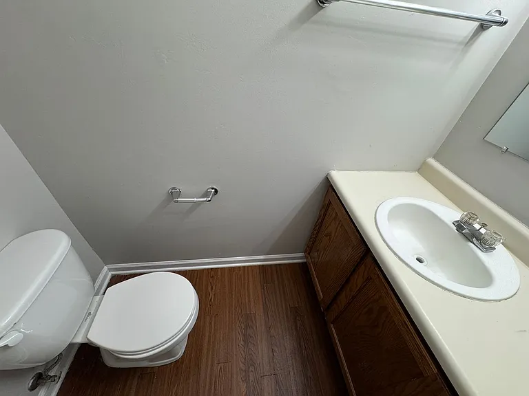 5538 N Meadow Dr — Photo 15