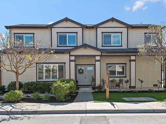 5th image of 120 Campoli Dr
