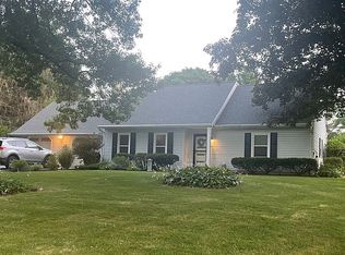 110 Roberts Pl, Stewartsville, NJ 08886