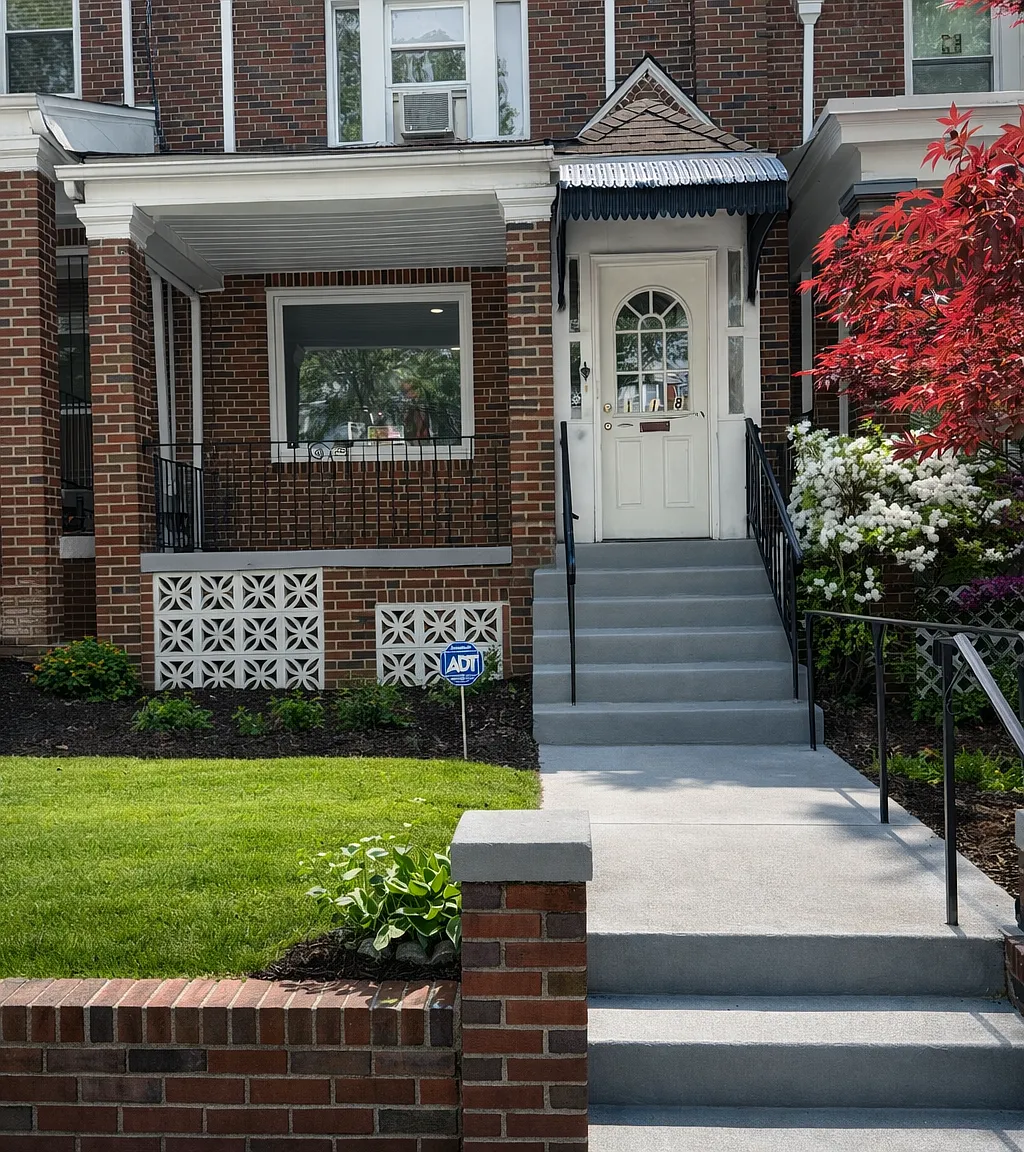 7 bed, 1803 sqft, $7,250 — Photo 1