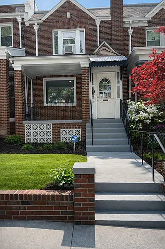 118 Longfellow St NW Photo 1