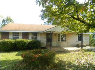 103 Elizabeth St, Evergreen, AL 36401