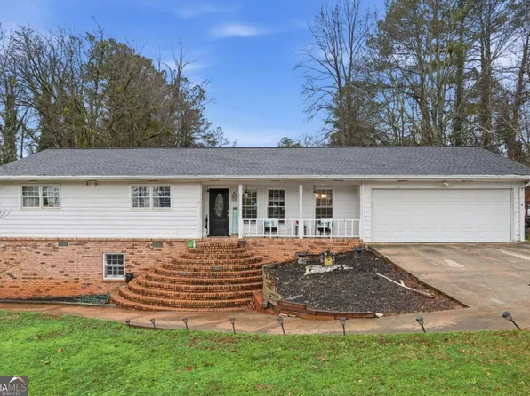 93 Gloster Rd SW, Lawrenceville, GA 30044