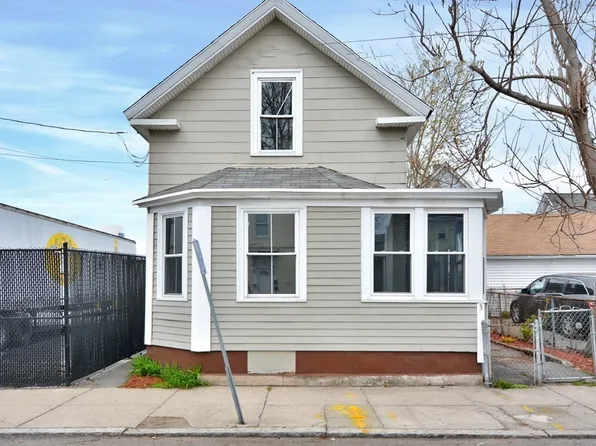 3 Melrose St, Lawrence, MA 01841