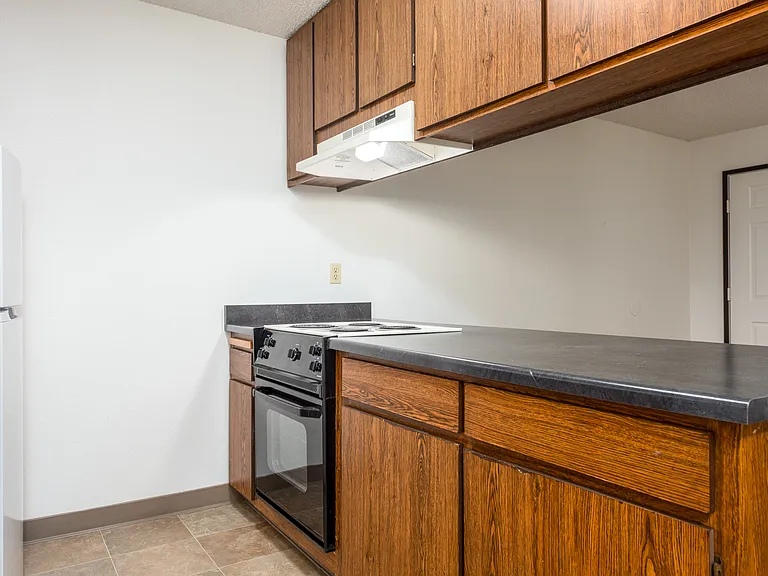 Coddingtown Mall Apartments — Photo 12
