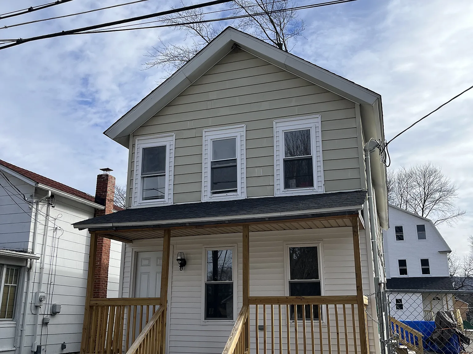 2 bed, 986 sqft, $1,250 — Photo 1