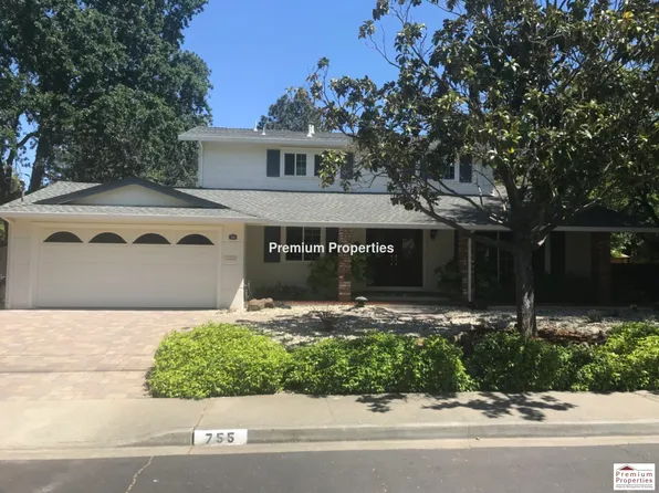 755 Autumn Dr, Walnut Creek, CA 94598
