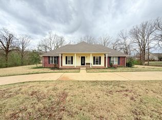 37 County Road 230, Farmington, MS 38834