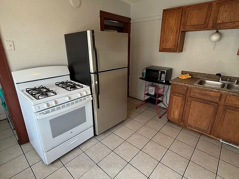 3600-02 N Vel R Phillips Ave — Photo 2