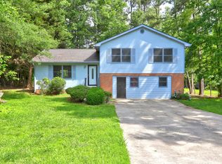95 Cedar Creek Dr, Covington, GA