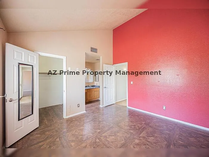 1650 N Ventura Ln — Photo 20