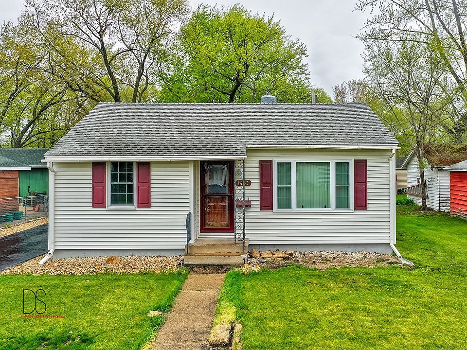 1432 Pickwick St, Ottawa, IL 61350 Zillow