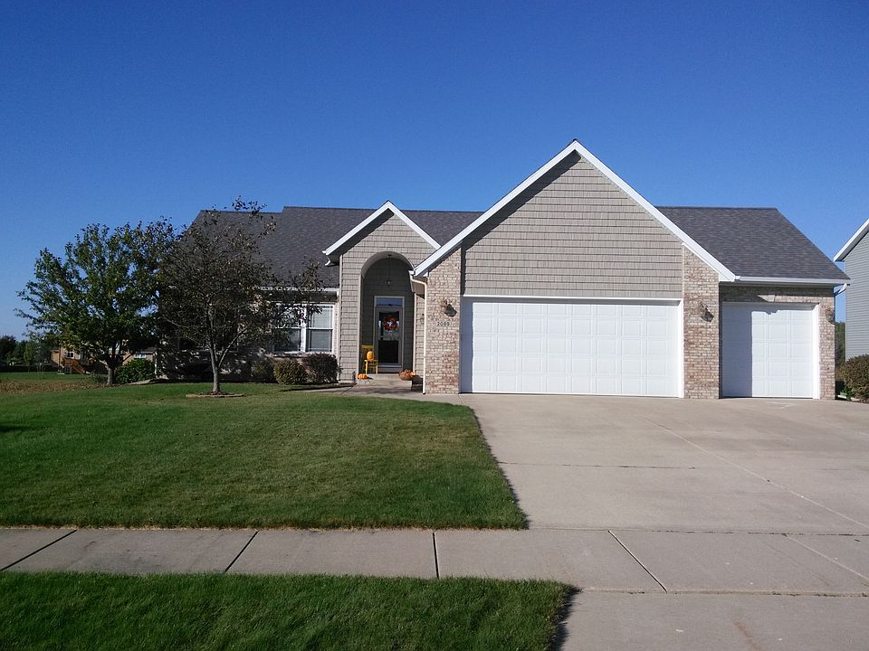 1st image of 2089 Bridlewood Dr