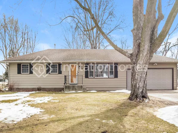 707 Keniston St N, Champlin, MN 55316