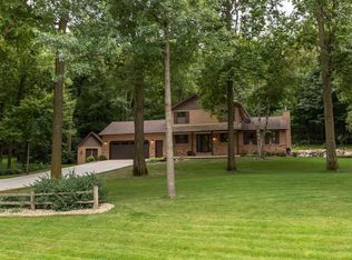 579 Chelsea Ln NW, Rochester, MN 55901