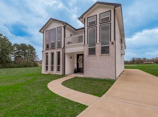 97 Oakridge S, Trinity, TX 75862