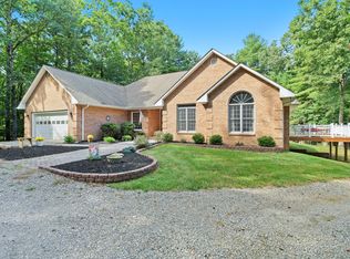 127 London Ridge Rd, Boones Mill, VA 24065