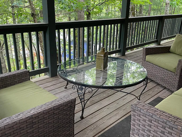 upper deck view