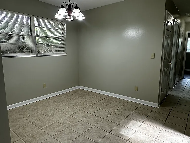 10757 S Hawaii Dr — Photo 18