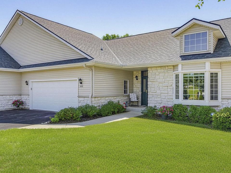 1st image of 273 Cardinal LANE