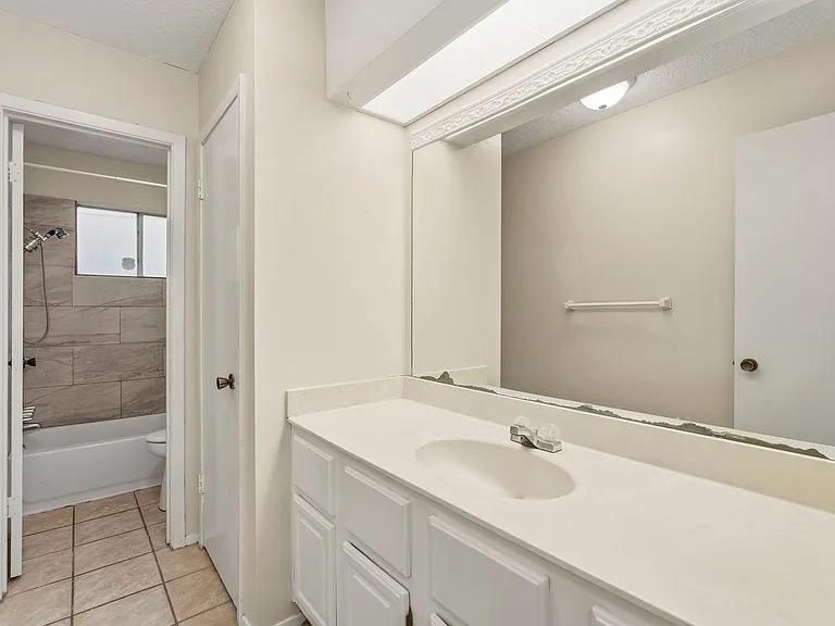 423 Pickford Dr — Photo 19