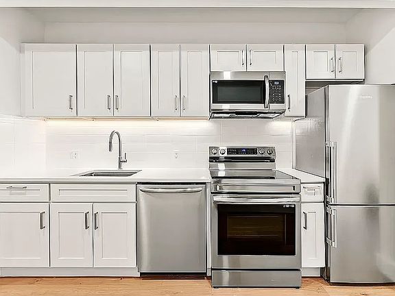 4th image of 88 5th Ave #3F