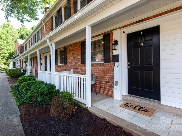 1330 Green Oaks Ln APT G, Charlotte, NC 28205