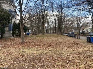 179 Grove St, Somerville, NJ 08876