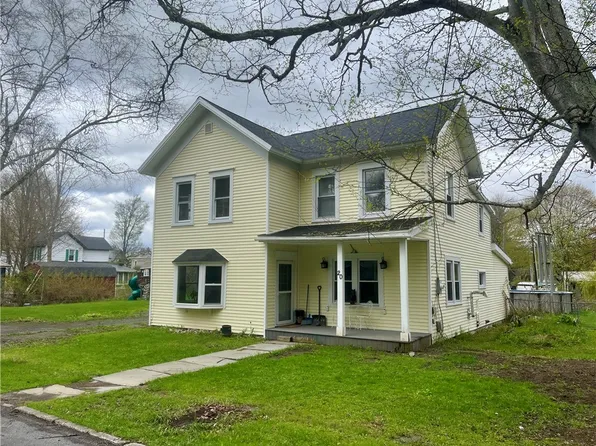 20 Maple St, Milford, NY 13807