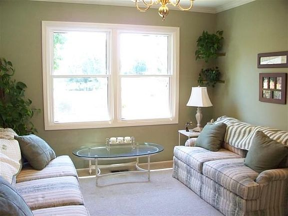 Living/Sitting Room