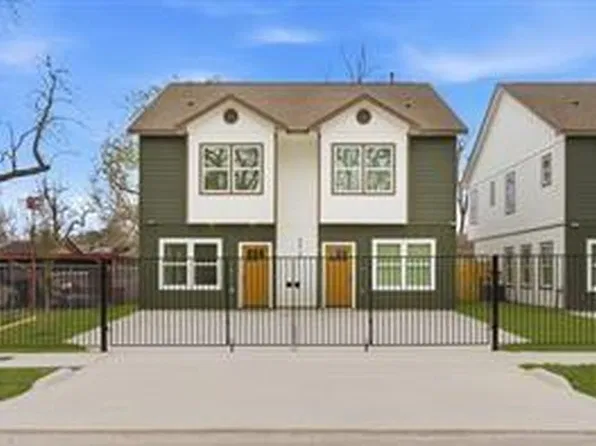 8412 Darien St #B, Houston, TX 77028