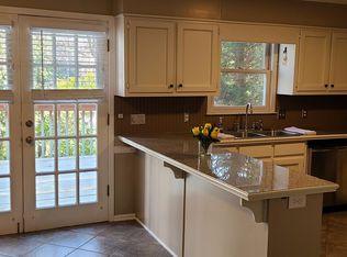 789 N Parkwood Rd #789, Decatur, GA 30030