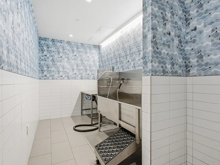 200 Montague St #15E — Photo 17