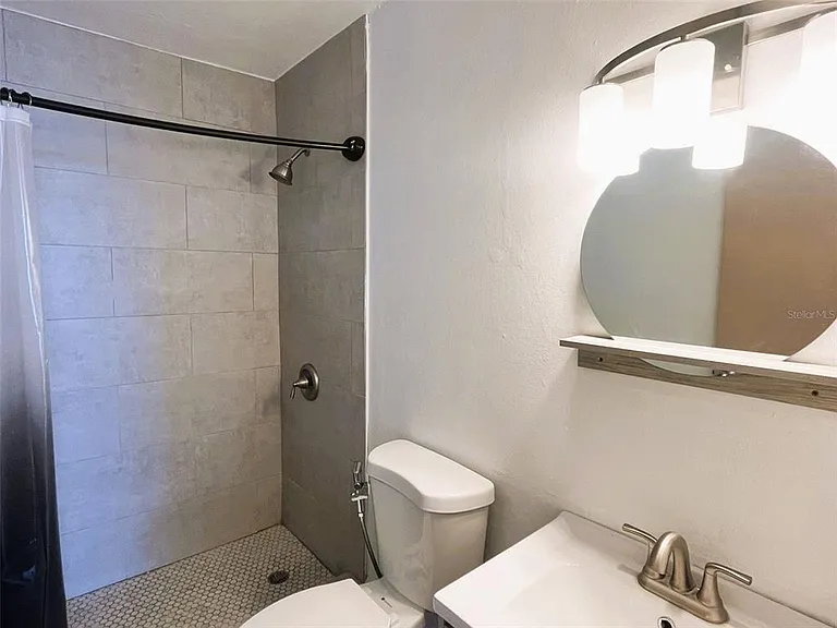 1812 Alcala #2301 — Photo 12