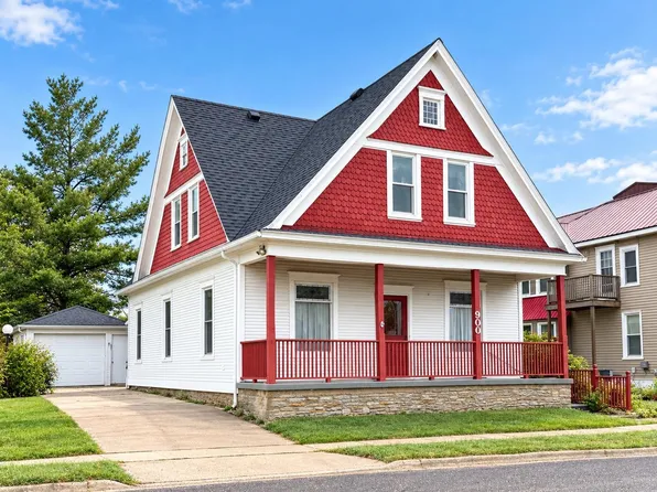 900 Dodgeville St, Highland, WI 53543