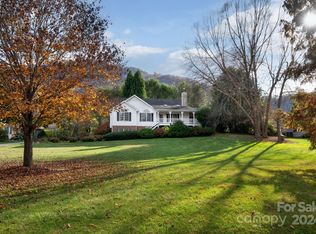 70 Banbury Ct, Waynesville, NC 28786