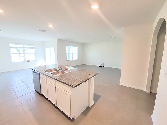 4th image of 8509 Bower Bass Cir