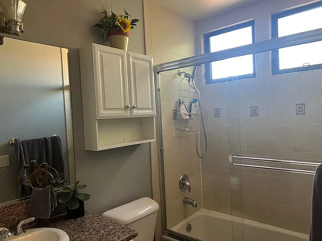 2429 Mohawk St #3 — Photo 15