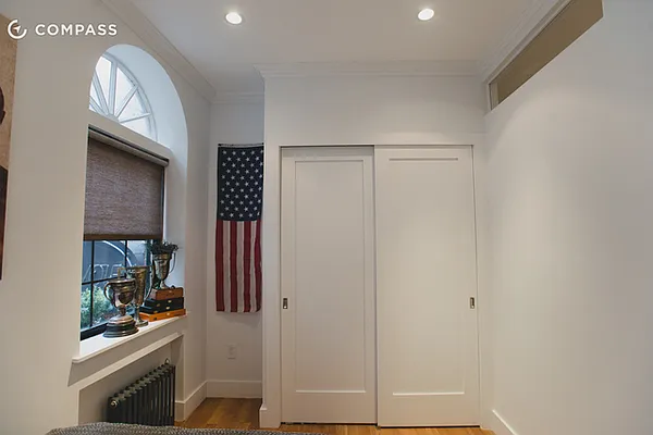 Rented by Compass | media 37