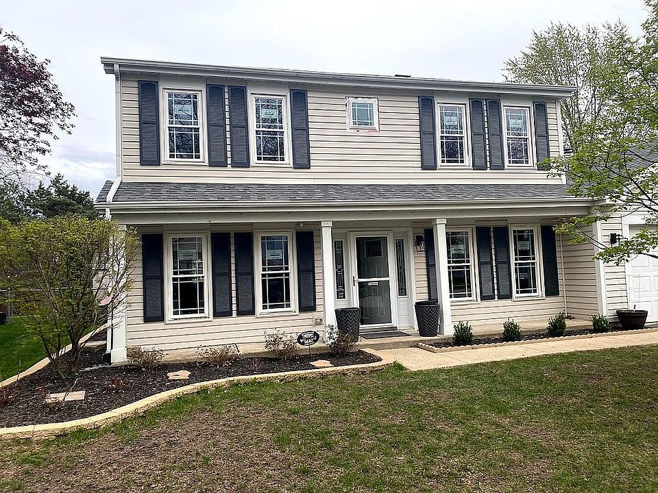 1st image of 687 Gardenia Ln