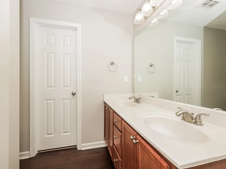 4020 Sequoia Trl — Photo 12