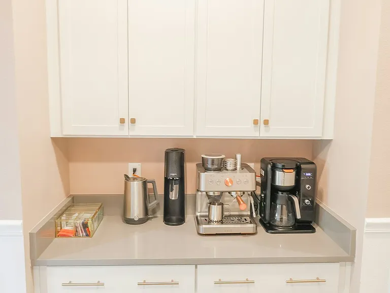 9841 Cabernet Ave — Photo 23