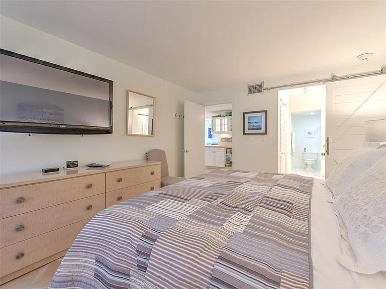 720 Bayport Way #720 — Photo 27
