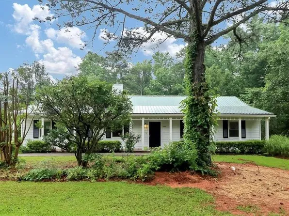 5581 Liberty Rd, Union City, GA 30291